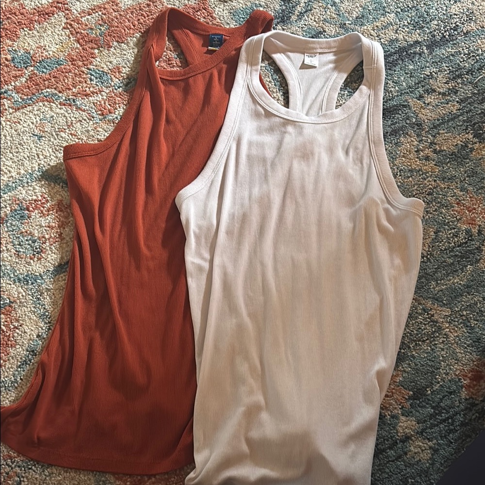 Lot of 6 tank tops
